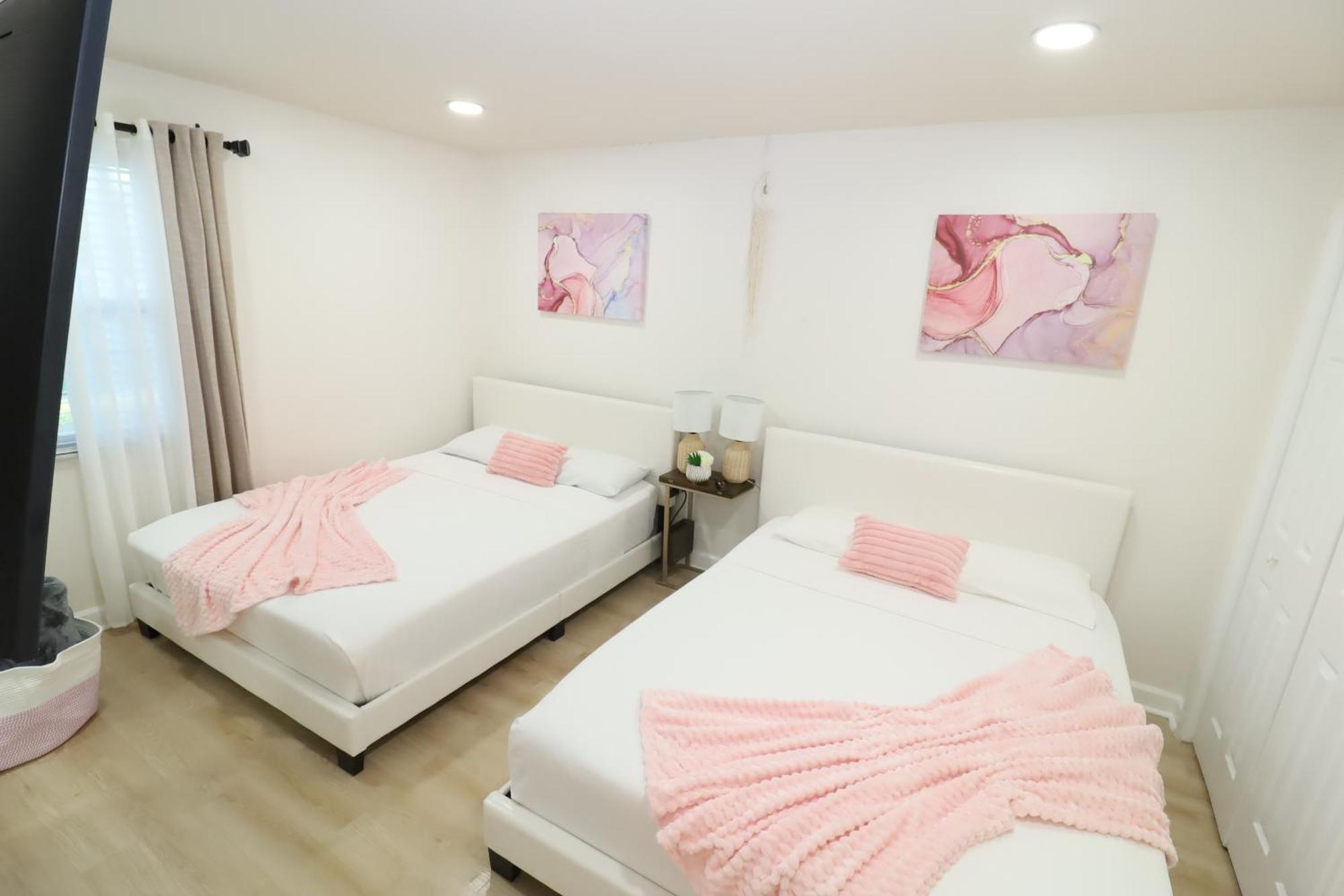 Boho Oasis With Pool- Paradise For Work & Fun แทมปา ภายนอก รูปภาพ