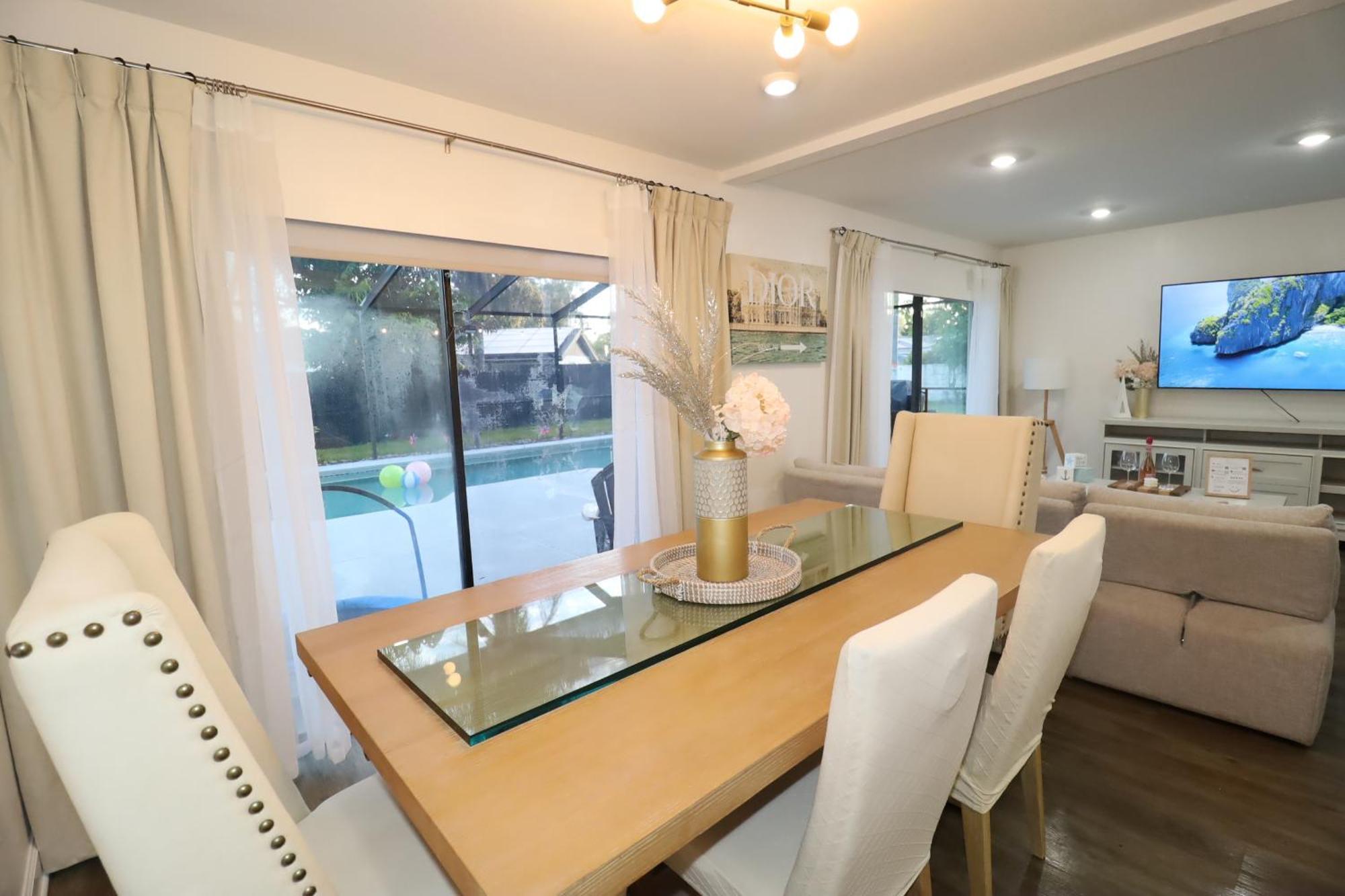 Boho Oasis With Pool- Paradise For Work & Fun แทมปา ภายนอก รูปภาพ