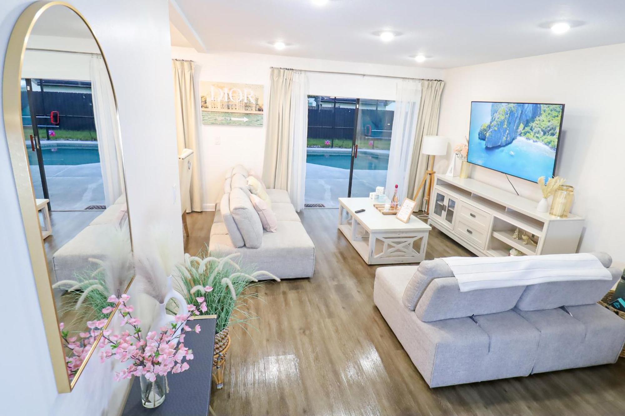Boho Oasis With Pool- Paradise For Work & Fun แทมปา ภายนอก รูปภาพ